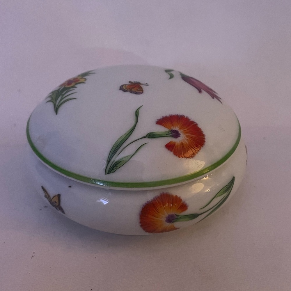 Tiffany & Co. Limoges France Tiffany Garden Small Lidded Trinket Jar